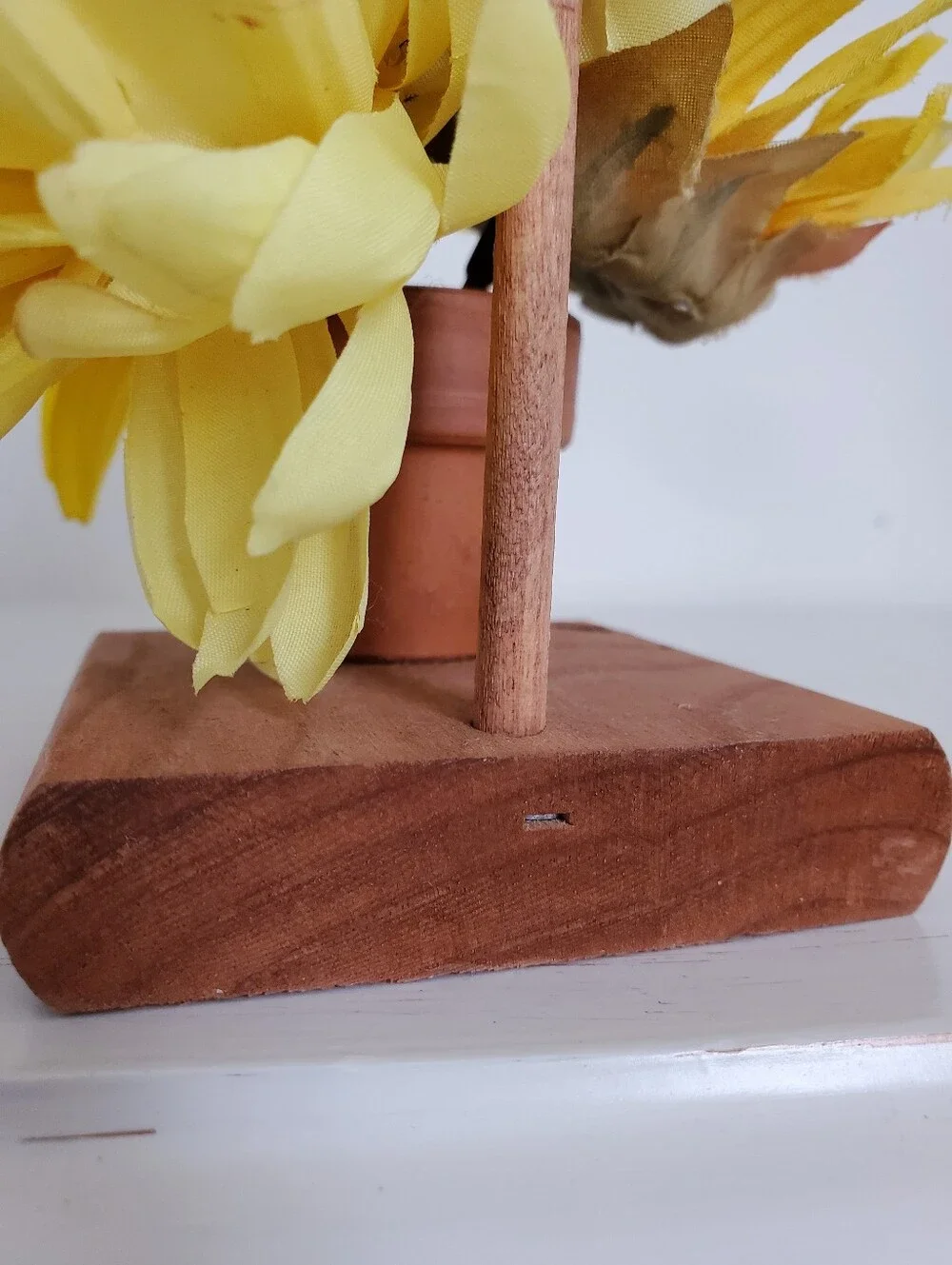 Birdhouse Sunflower Entryway Key Hook Wall Decor